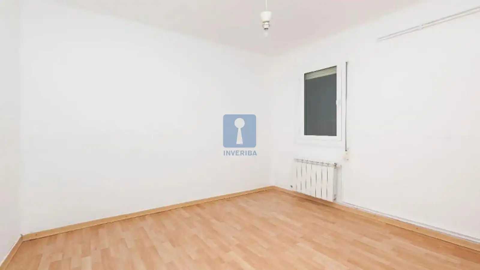 Bedroom of Flat for sale in Sabadell