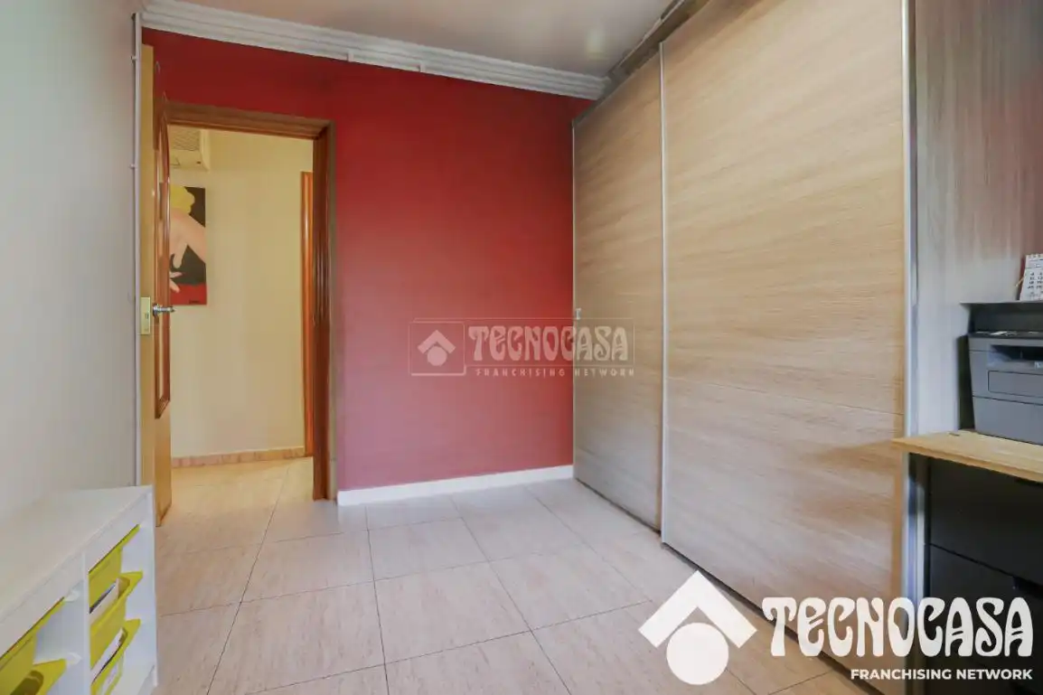 Habitación de Piso en venta en Viladecans con Balcón