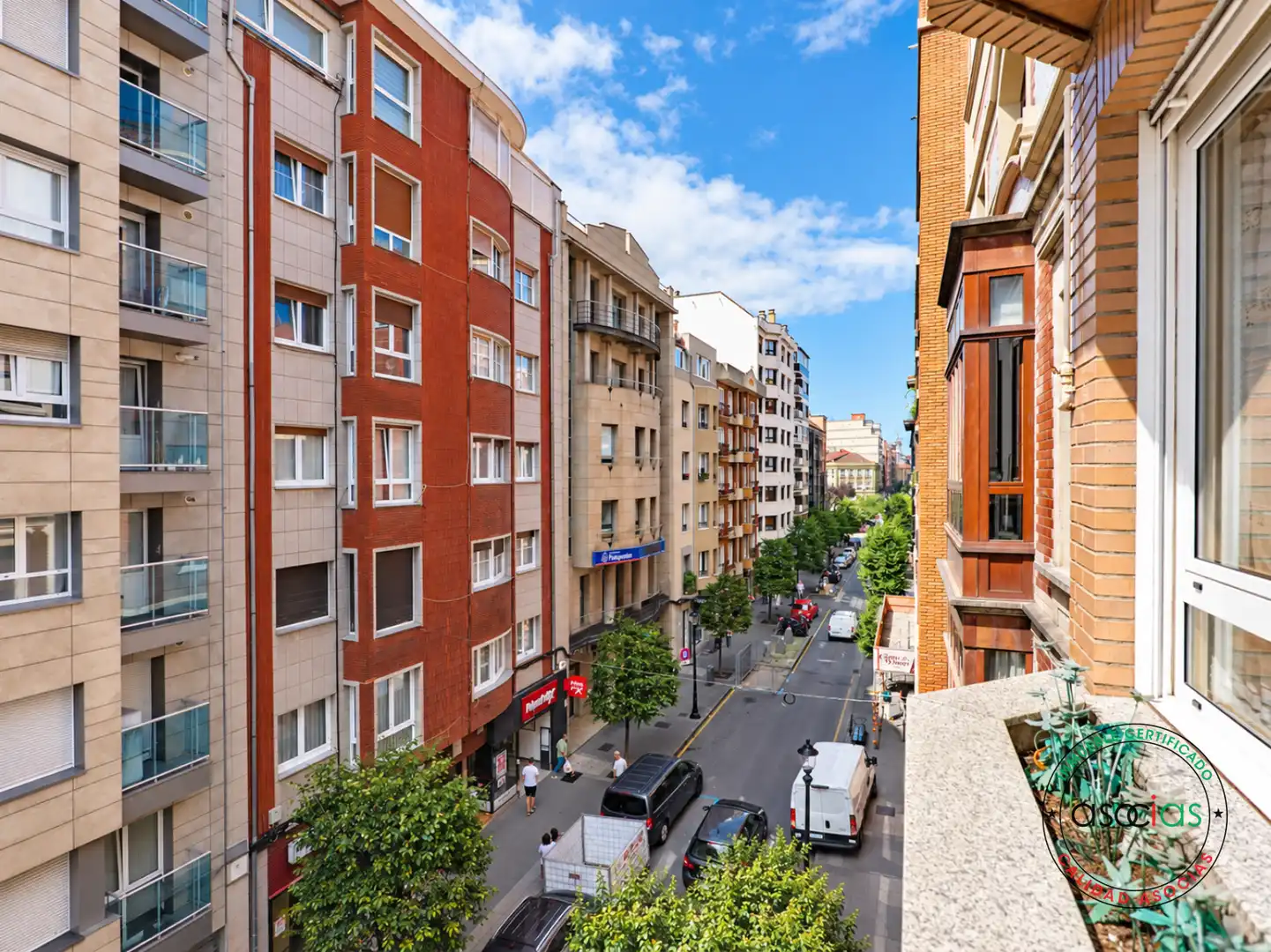 Vista exterior de Piso en venta en Gijón  con Calefacción y Parquet