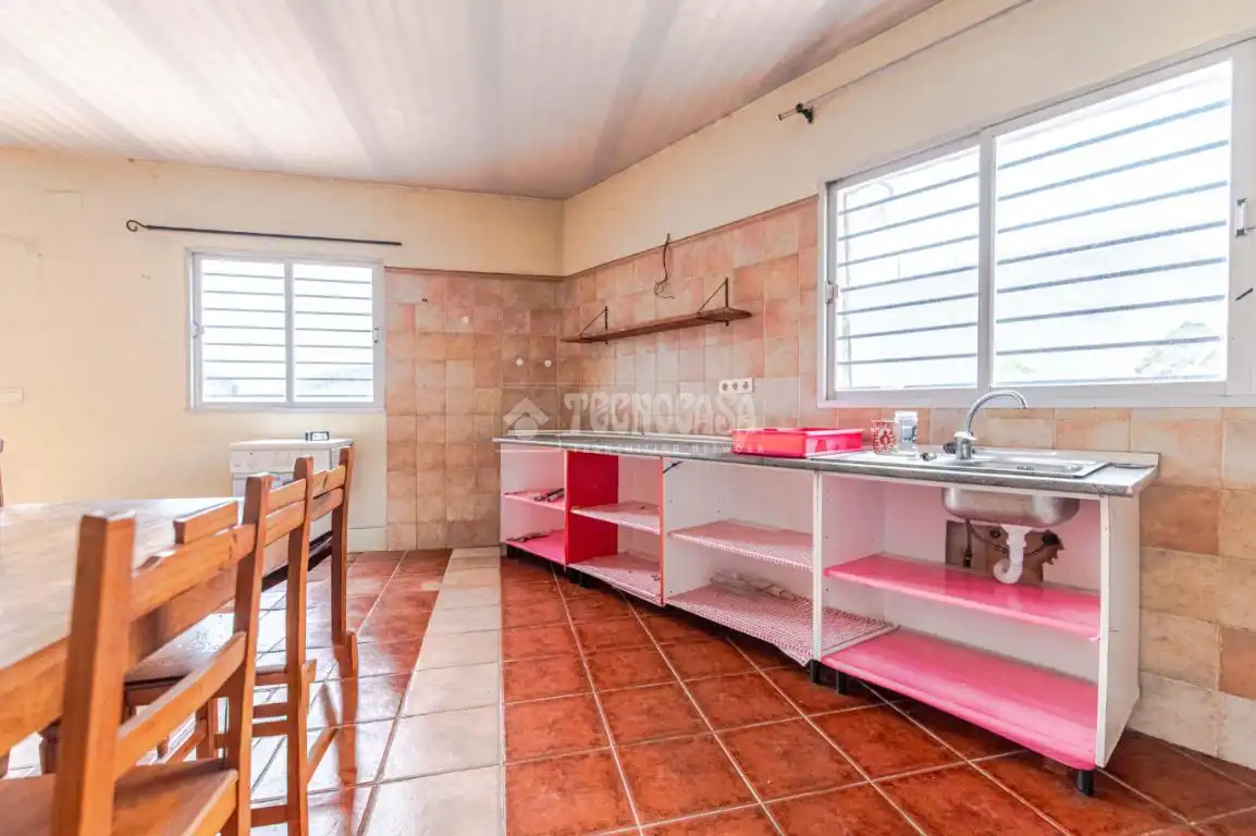 Cuina de Finca rústica en venda en Motril amb Terrassa