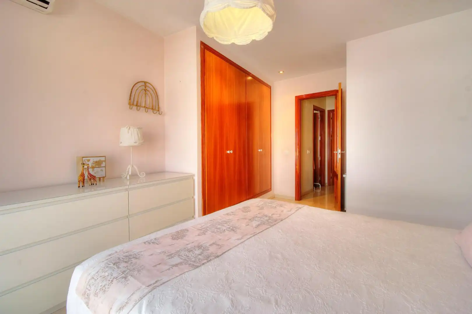 Bedroom of Attic for sale in Vila-real  with Terrace and Storage room