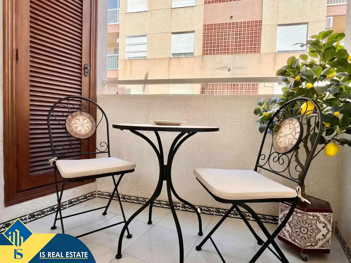 Apartamento con ascensor en venta en Playa de los Locos, imagen 7