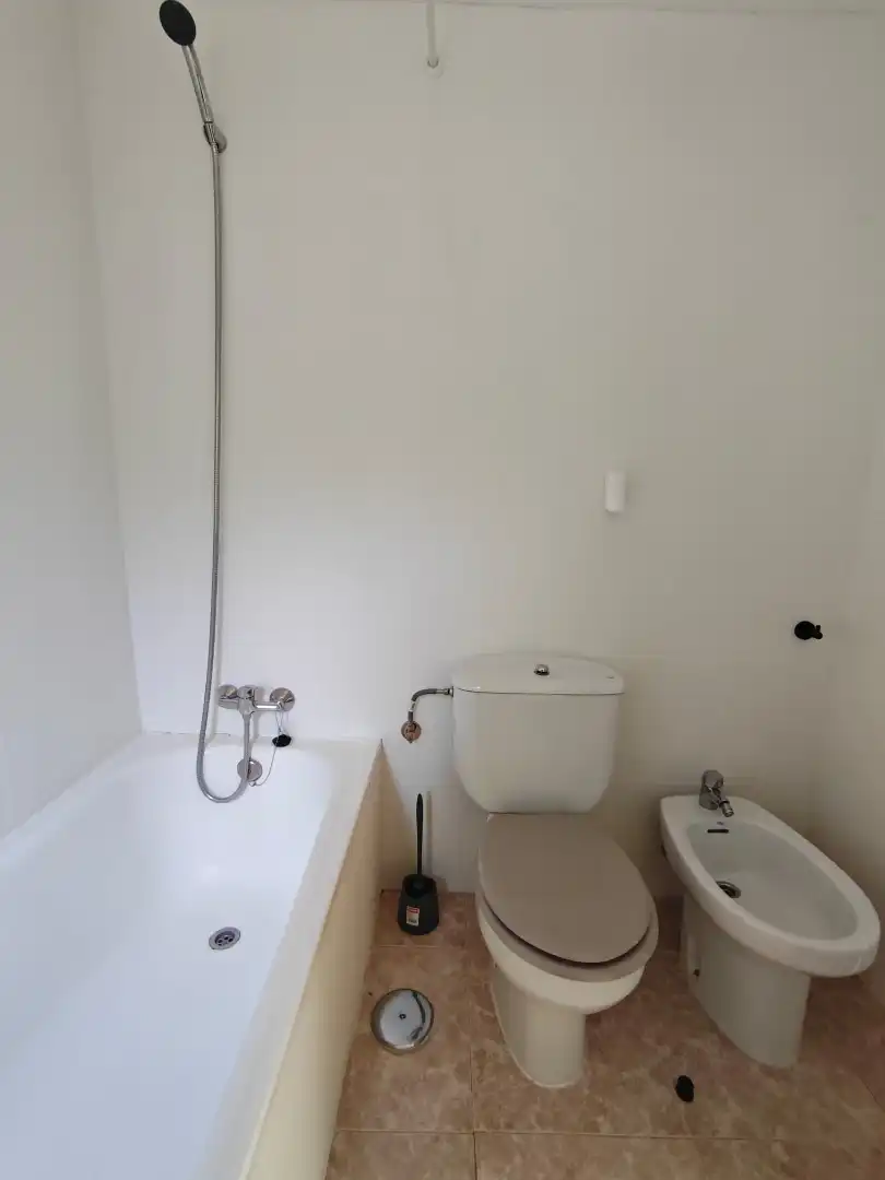 Baño de Estudio en venta en Sevilla la Nueva con Aire acondicionado, Calefacción y Terraza