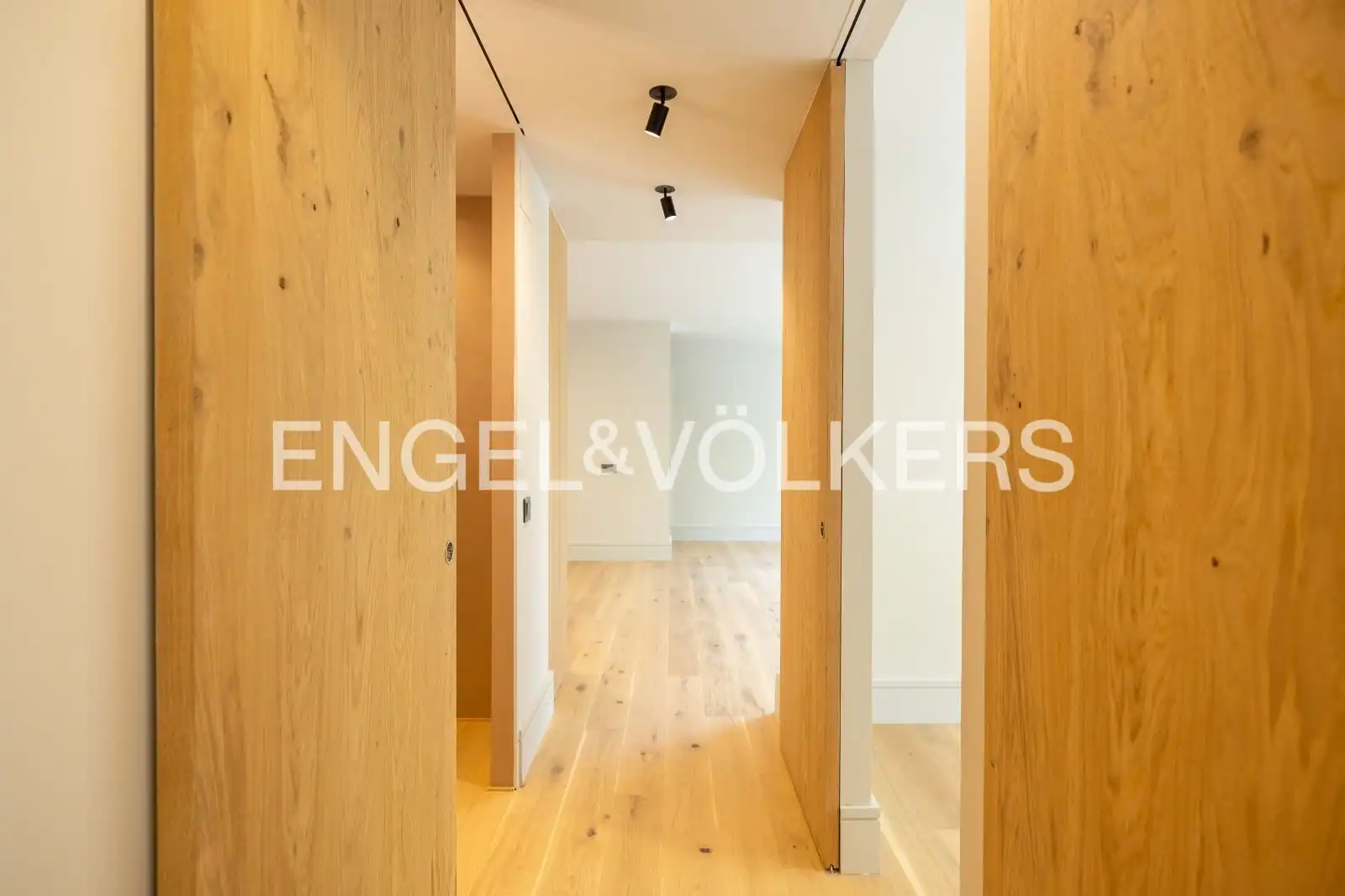 Piso en venta en Barcelona con Aire acondicionado, Calefacción y Parquet