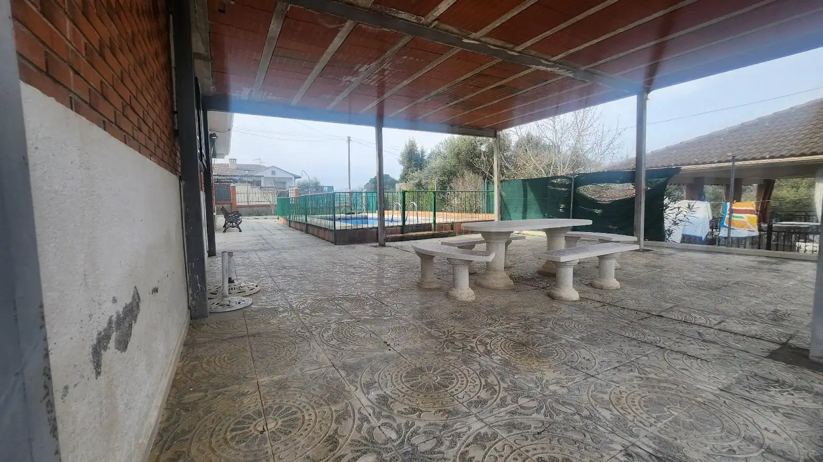 Terrasse von Residential zum Verkauf in Hormigos