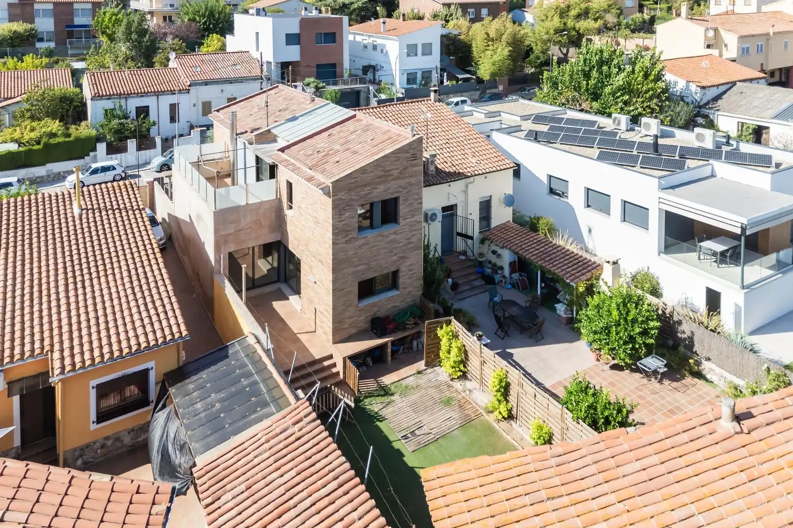 House with garden for sale in Anselm Clave (Calle) 10, imagen 2