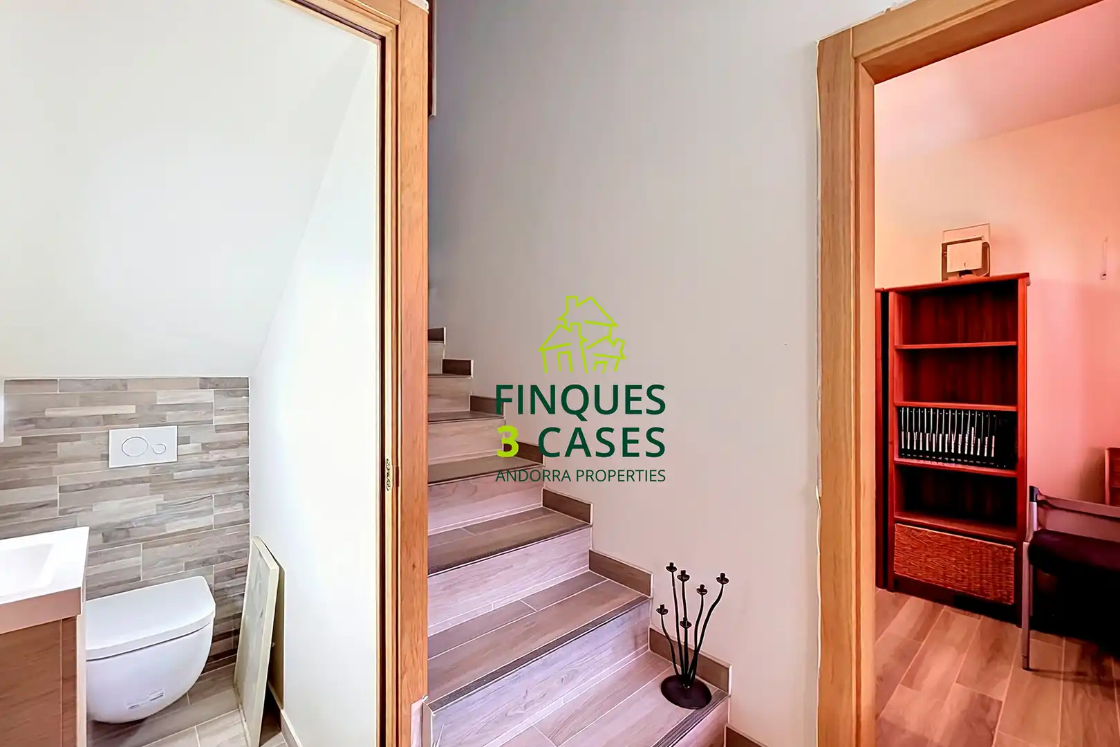 Casa bifamiliare con terrazza in vendita a Carrer de la Solana, imagen 43