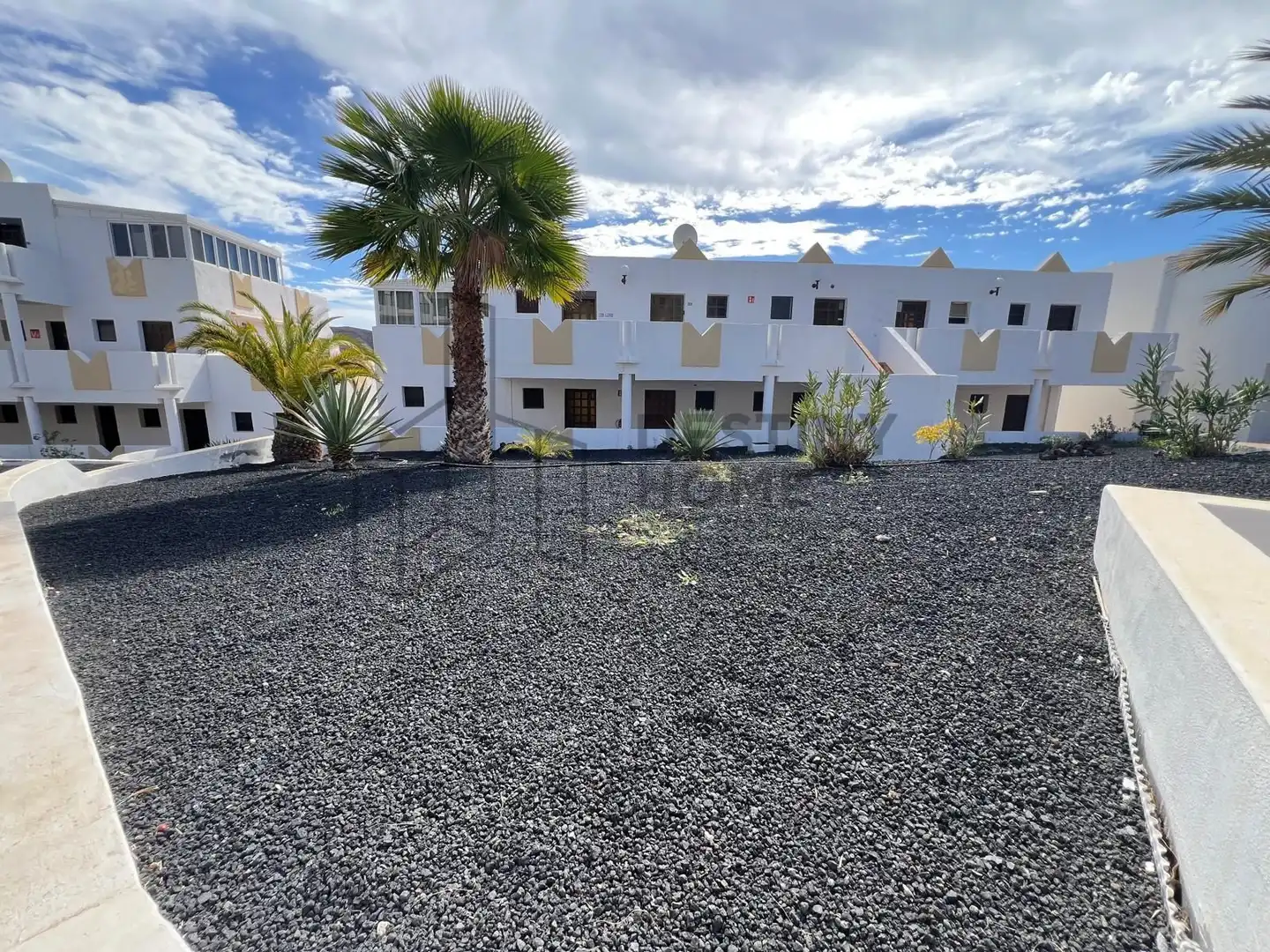 Außenansicht von Wohnungen zum Verkauf in Tuineje mit Terrasse, Möbliert und Gemeinschaftspool
