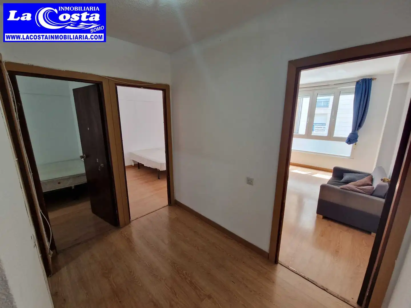 Bedroom of Flat for sale in Santander  with Parquet flooring, Oven and Washing machine