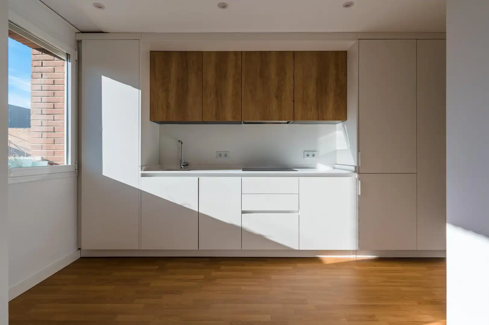 Kitchen of Flat for rent in Sevilla  with Air Conditioner and Furnished