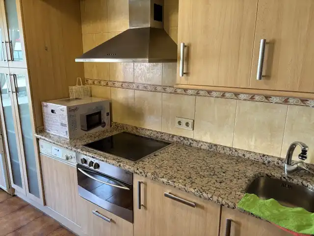 Flat for rent in Avenida de Pío XII, 17, Iturrama