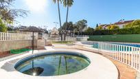 Piscina de Pis en venda en Jerez de la Frontera amb Terrassa