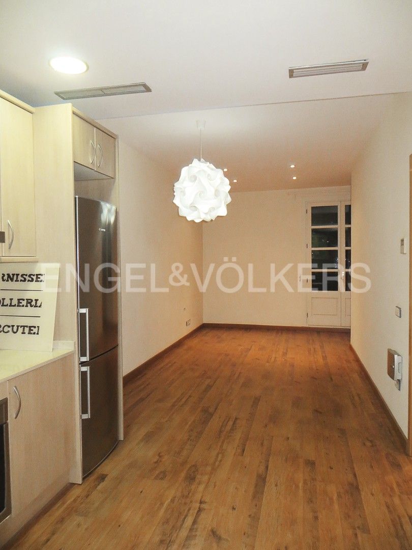 Cuina de Apartament en venda en  Barcelona Capital amb Aire condicionat, Calefacció i Parquet
