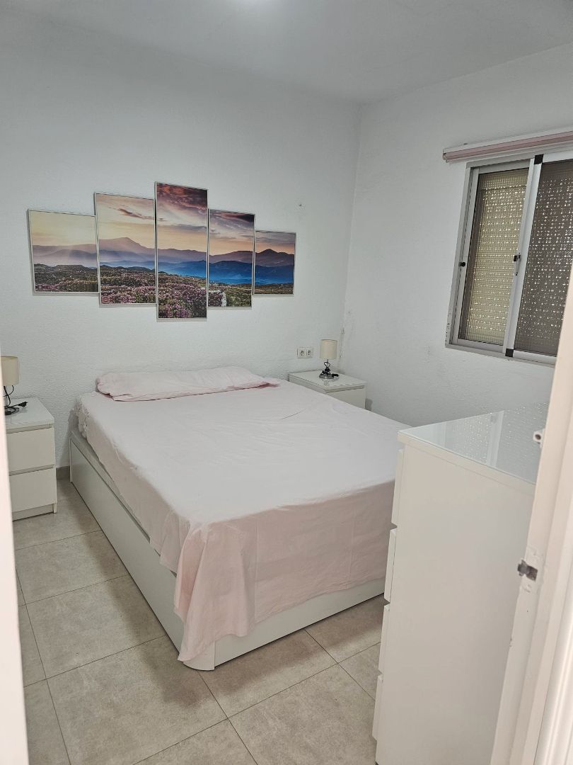 Dormitori de Casa o xalet de lloguer en Málaga Capital amb Aire condicionat, Terrassa i Moblat