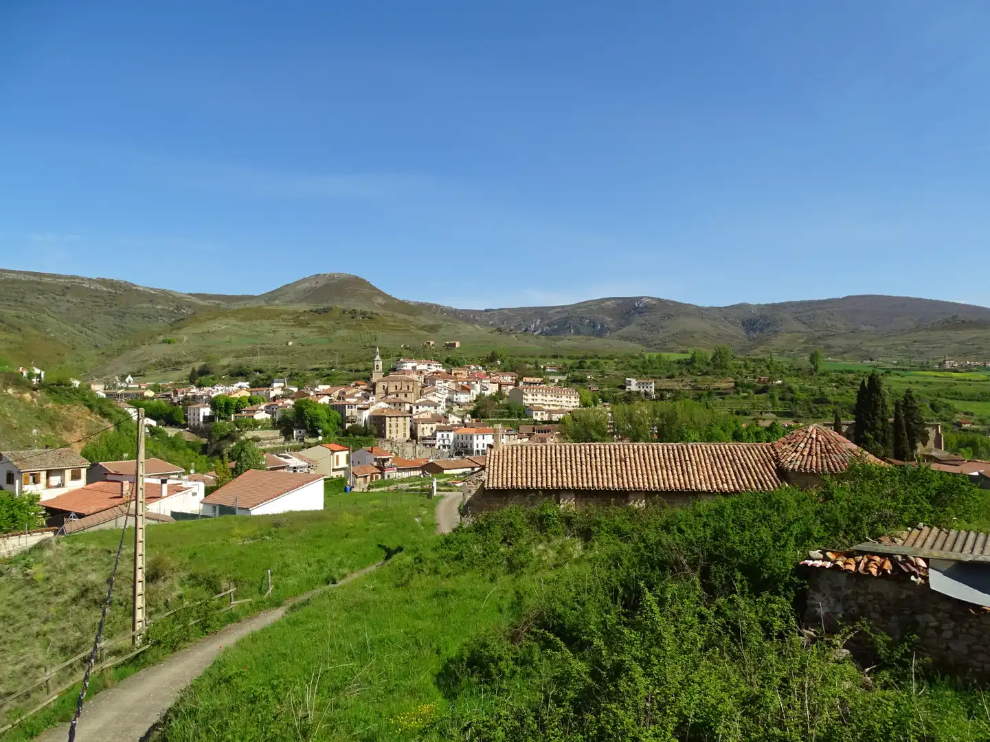 Vista exterior de Casa o chalet en venta en Torrecilla En Cameros con Calefacción y Trastero