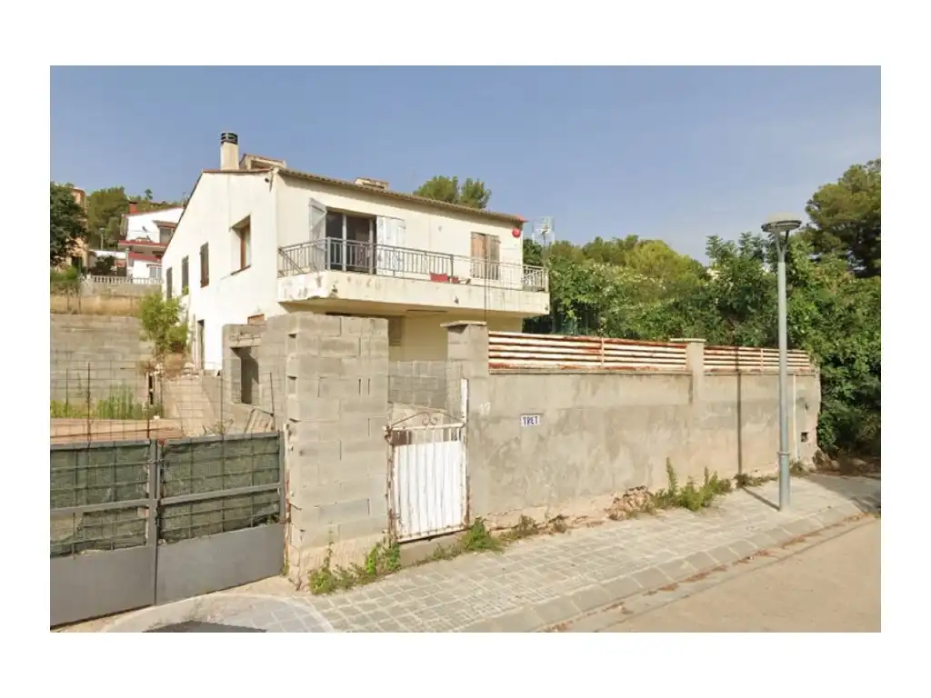 Villa zum Verkauf in Calle Magnolia