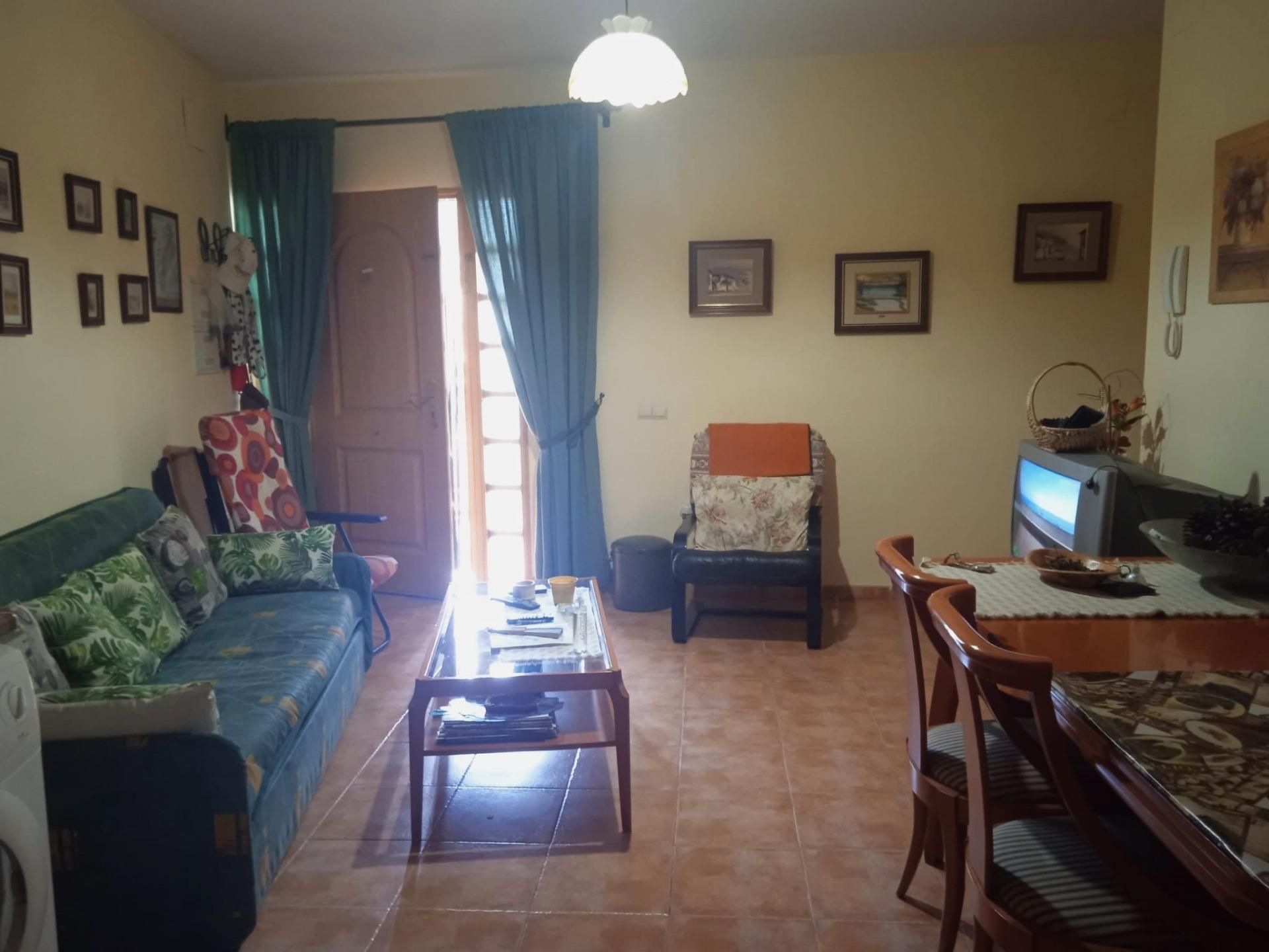 Sala d'estar de Apartament en venda en Benatae amb Moblat
