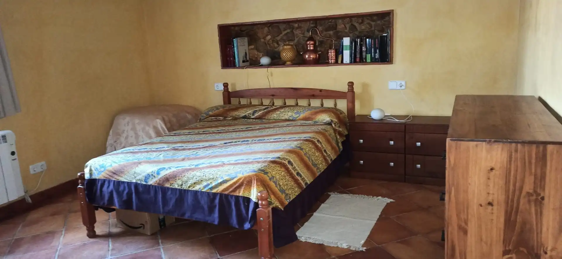 Schlafzimmer von Einfamilien-Reihenhaus zum Verkauf in El Pinell de Brai mit Klimaanlage, Heizung und Terrasse