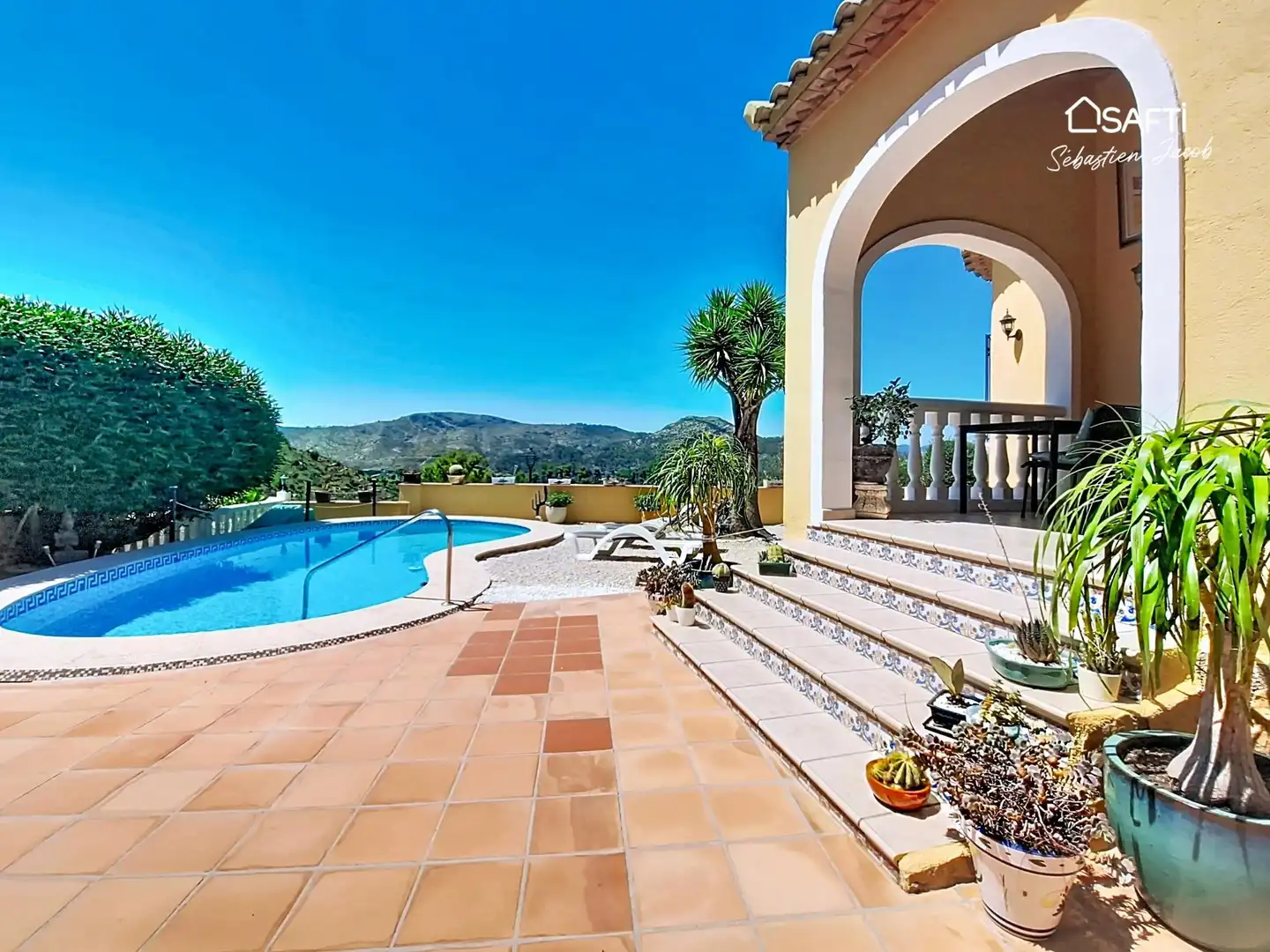 Terrassa de Casa o xalet en venda en Ador amb Terrassa i Piscina