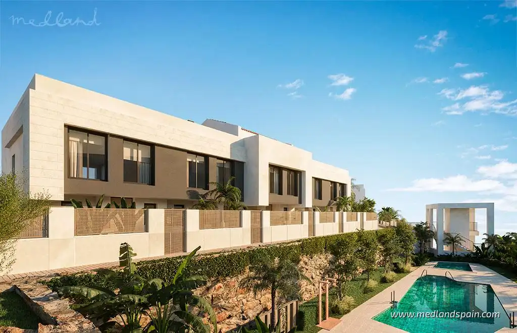 Reihenhaus mit Pool zum Verkauf in Riviera del Sol