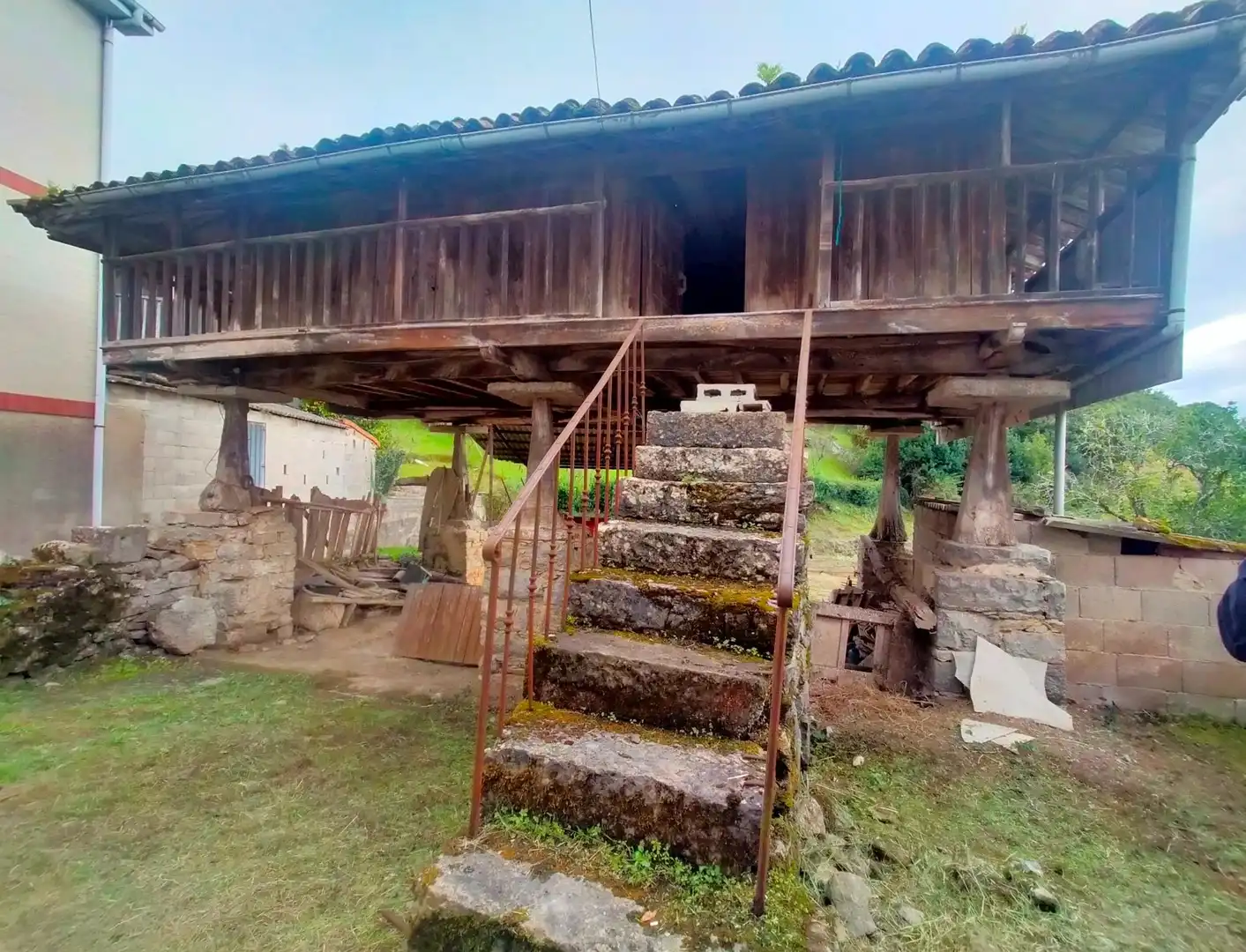 Vista exterior de Finca rústica en venta en Pravia con Calefacción, Jardín privado y Trastero