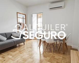 Bedroom of Flat to rent in Alaquàs  with Air Conditioner and Terrace