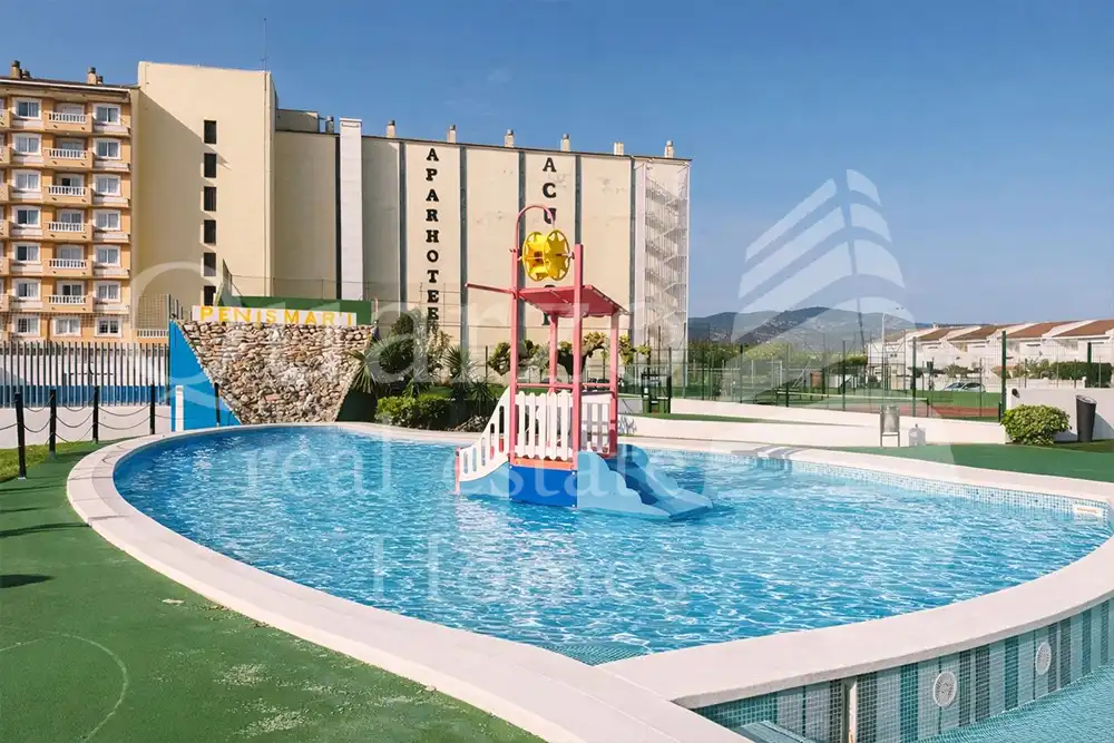 Piscina de Apartamento en venta en Peñíscola / Peníscola con Aire acondicionado, Calefacción y Amueblado
