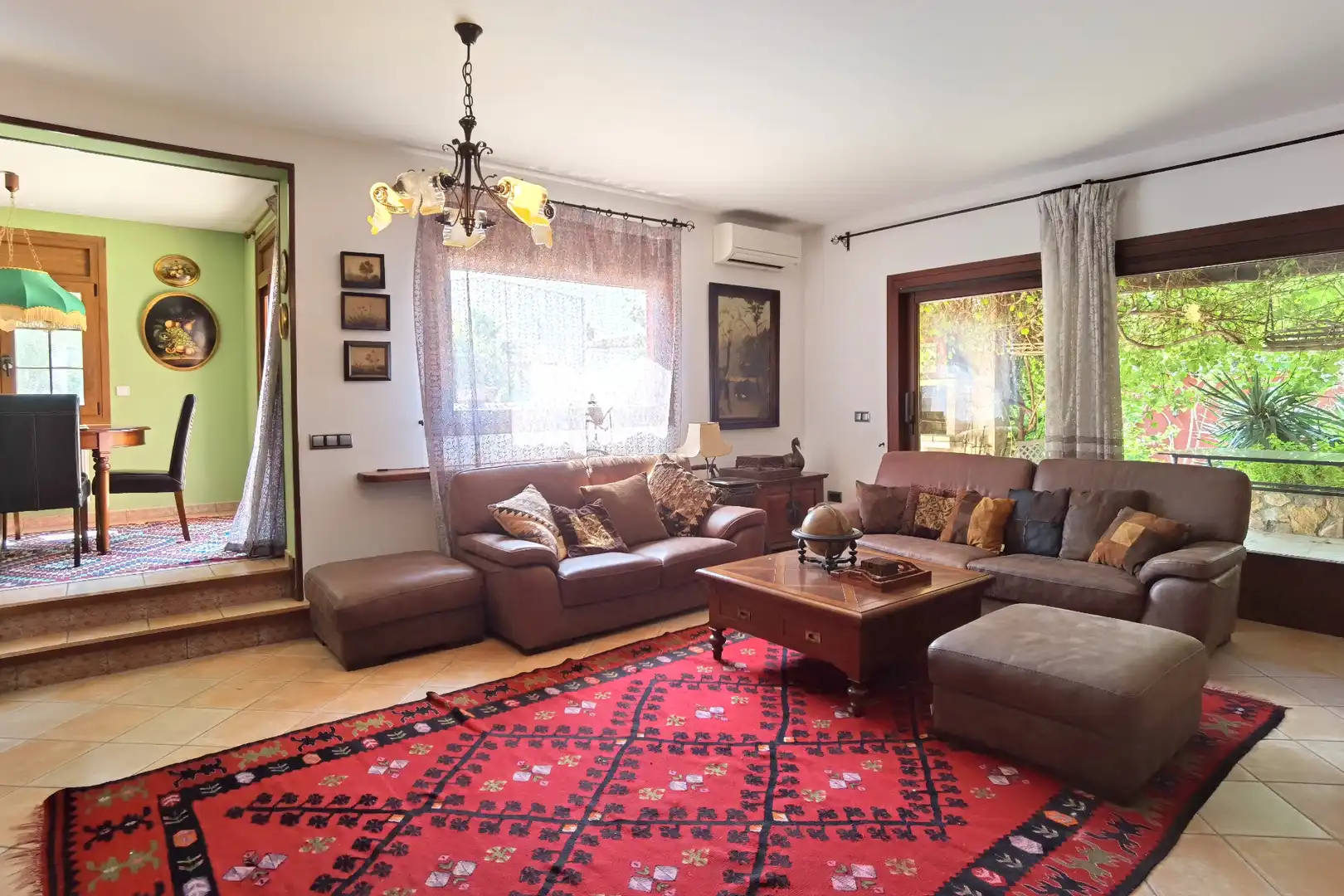 Sala de estar de Casa o chalet en venta en Empuriabrava con Aire acondicionado, Calefacción y Jardín privado