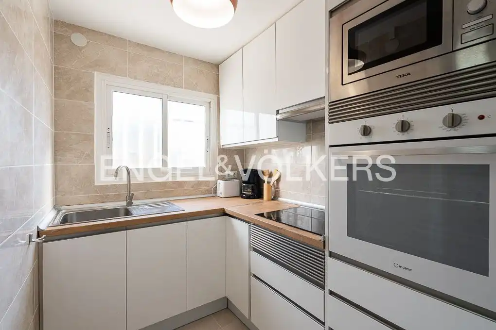Kitchen of Houses for sale in Valencia  with Heating, Terrace and Furnished
