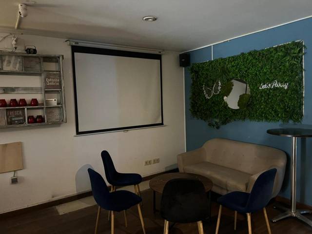 Local comercial en Alquiler en Vila de Gràcia