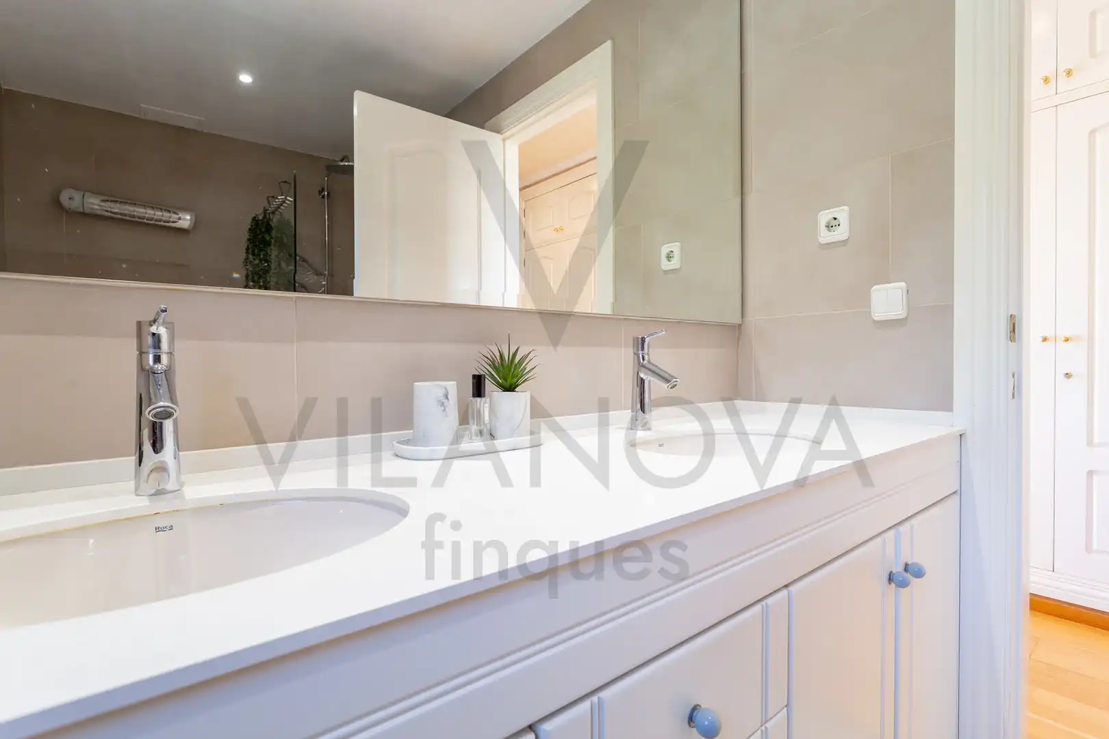 Bany de Casa o xalet en venda en Castellvell del Camp amb Aire condicionat, Calefacció i Jardí privat