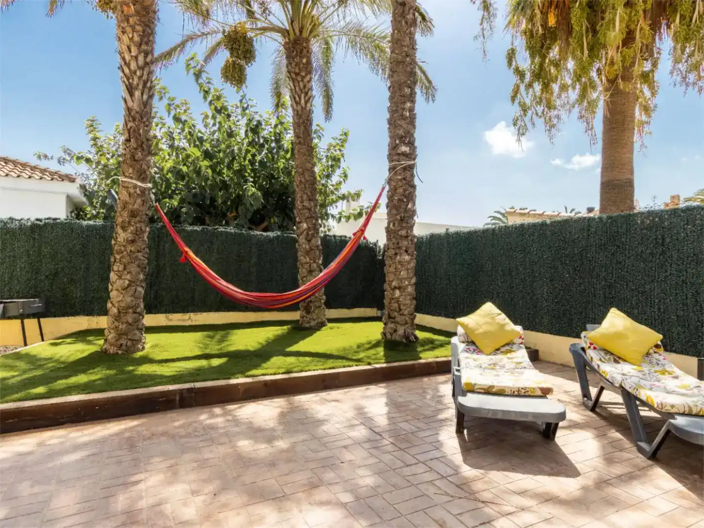 Jardí de Casa o xalet en venda en Deltebre amb Aire condicionat, Piscina i Balcó