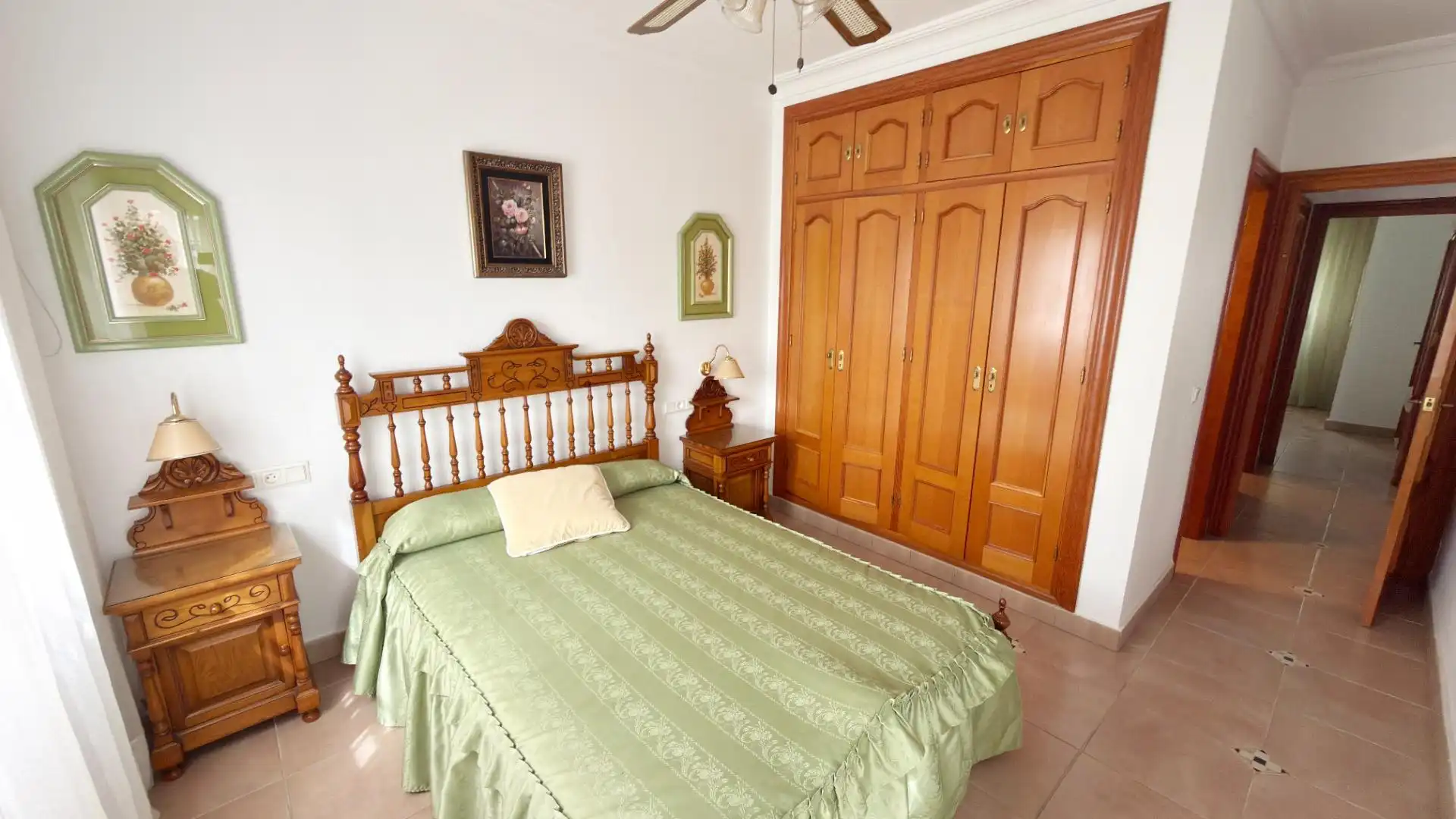 Habitación de Casa adosada de alquiler en Punta Umbría con Terraza y Piscina comunitaria