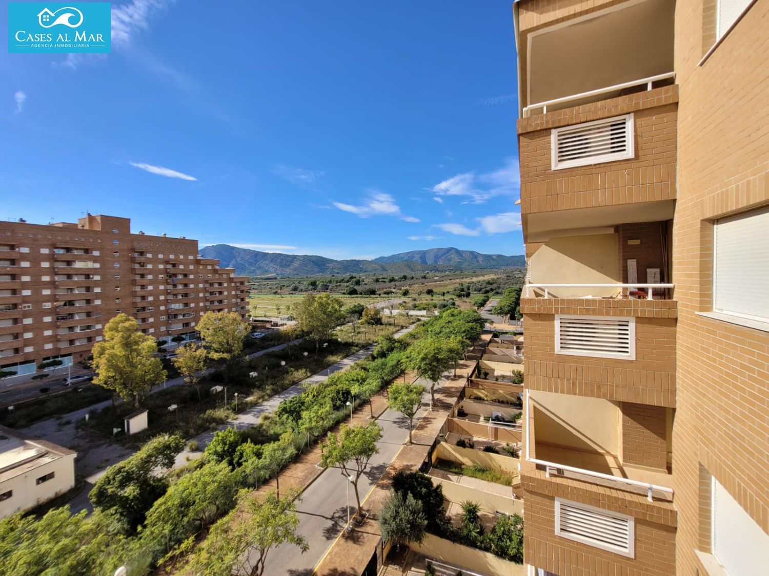 Vista exterior de Apartamento en venta en Oropesa del Mar / Orpesa con Aire acondicionado, Calefacción y Terraza