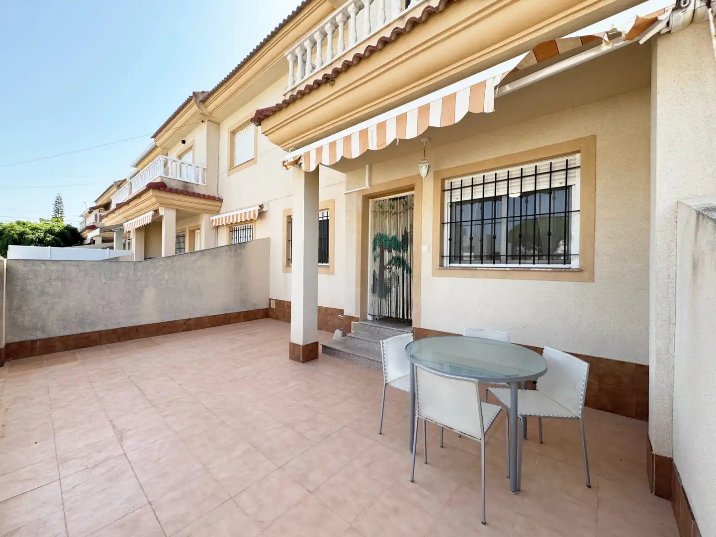Terrassa de Casa adosada en venda en Pilar de la Horadada amb Aire condicionat, Terrassa i Moblat