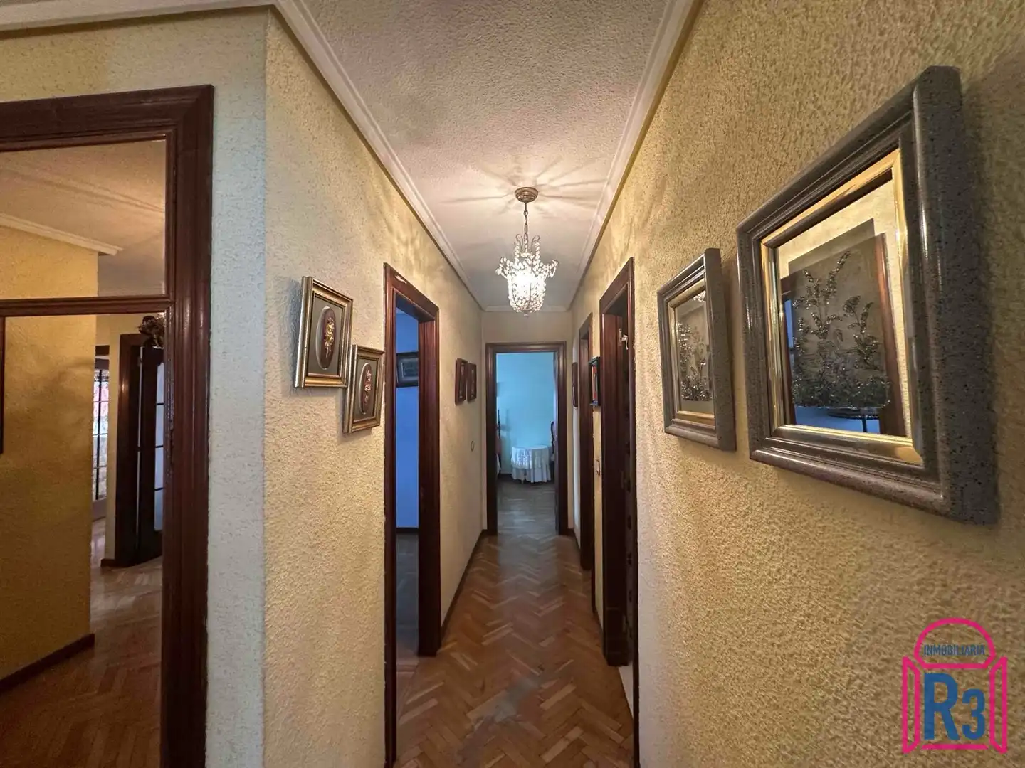 Piso en venta en León Capital  con Calefacción y Terraza