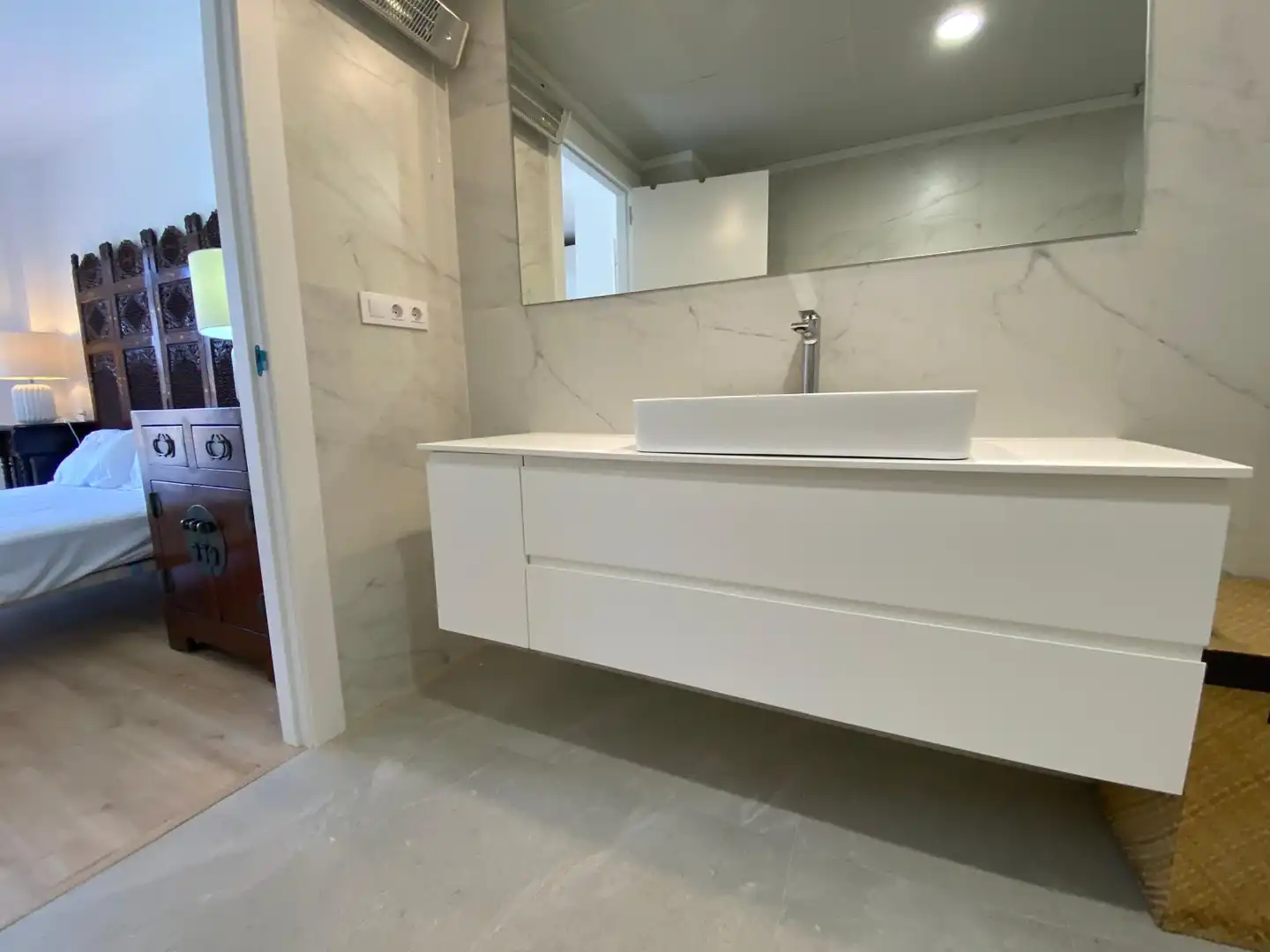 Bathroom of Flat for rent in Albacete  with Air Conditioner, Heating and Parquet flooring