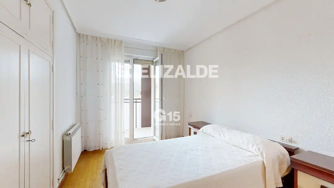 Piso con terraza en venta en Txapinene Kalea, imagen 13