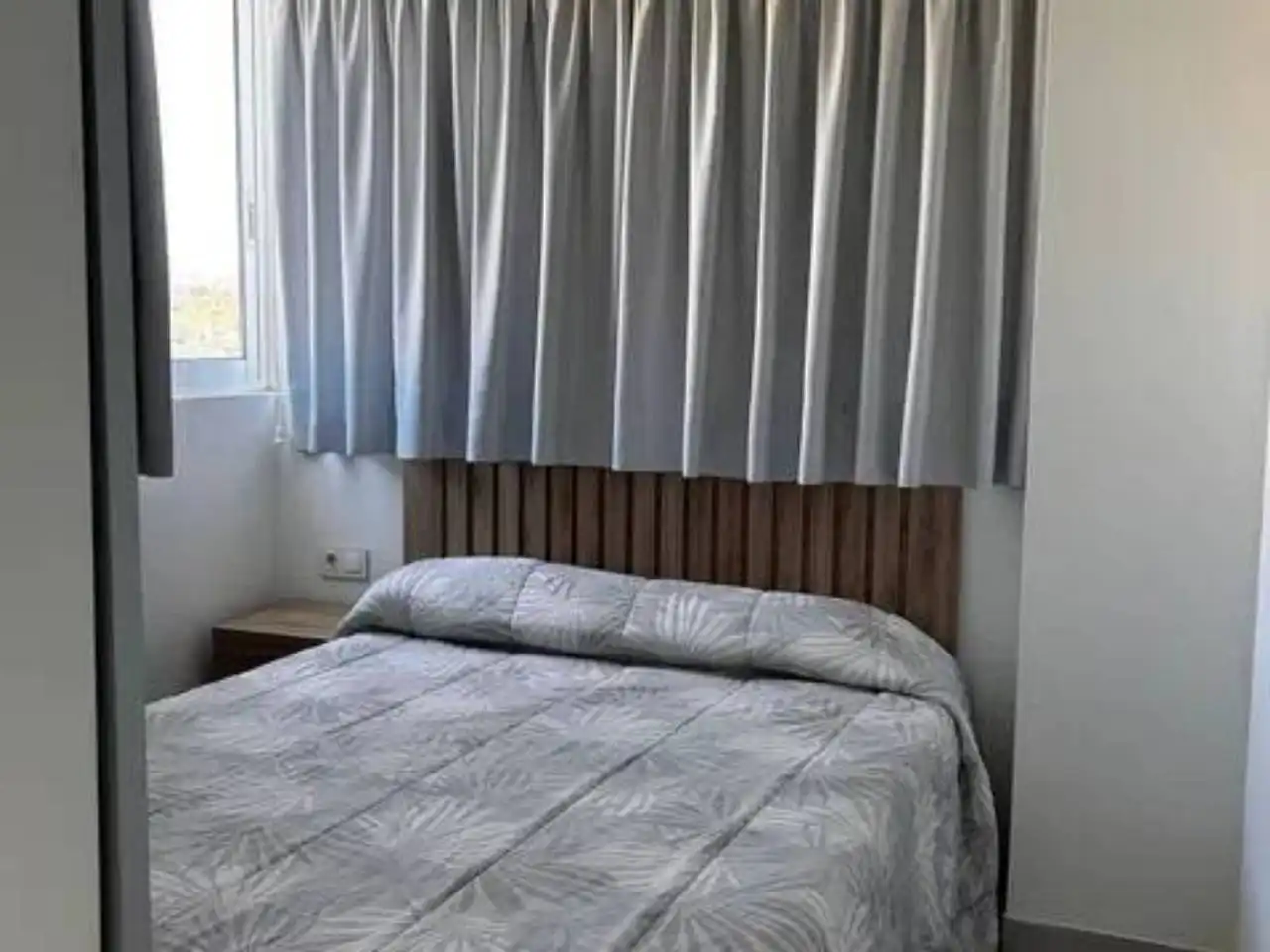 Piso con ascensor en venta en Playa de Poniente, imagen 3