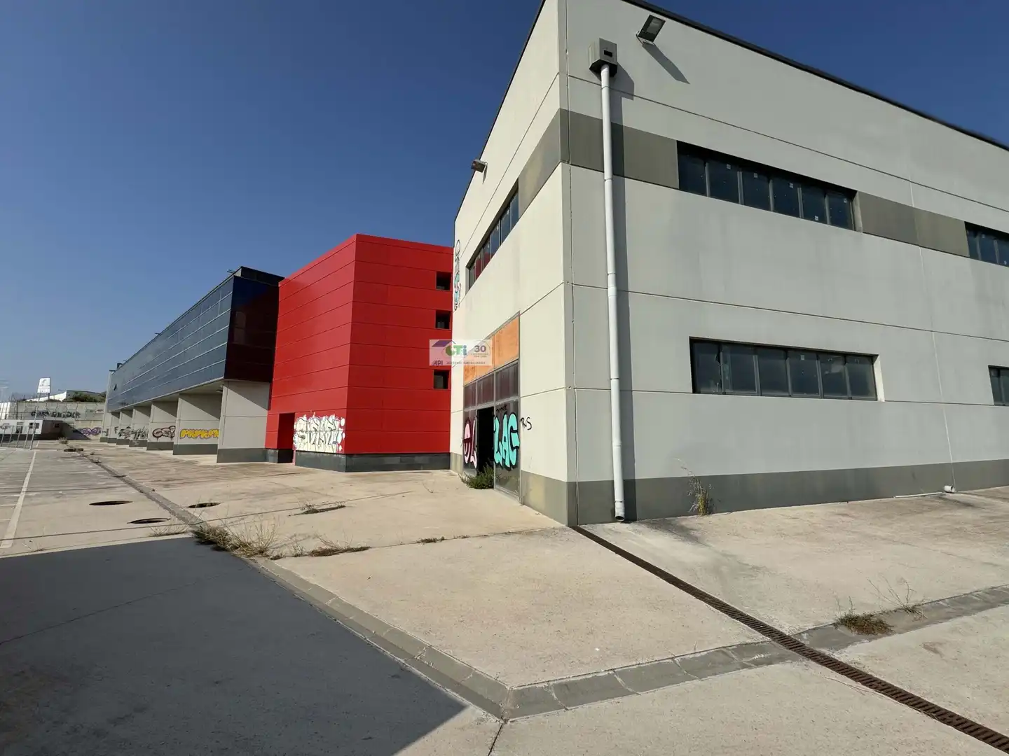 Industrial building for sale in CALLE SISALLO, imagen 6