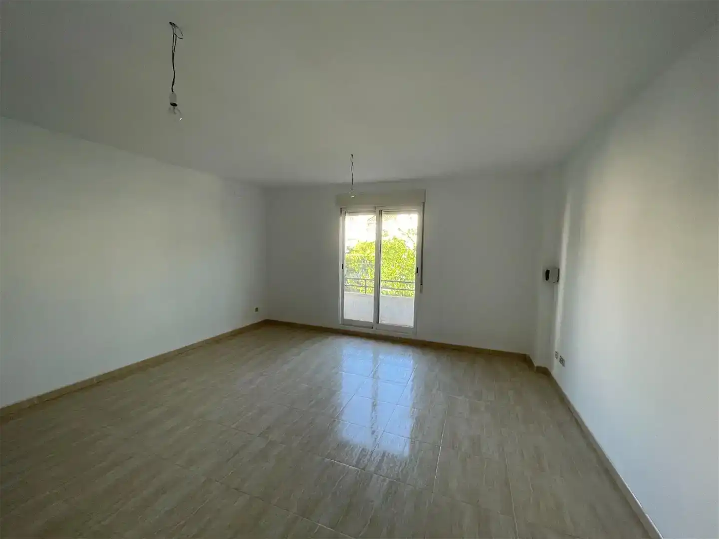 Sala d'estar de Local de lloguer en Lecrín