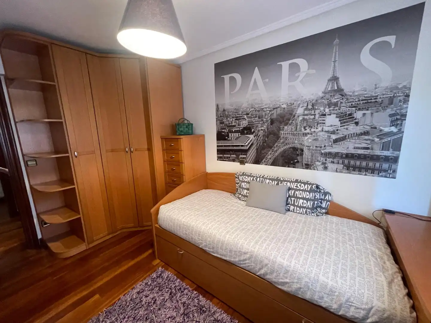 Bedroom of Flat for sale in Bilbao   with Heating, Terrace and Furnished