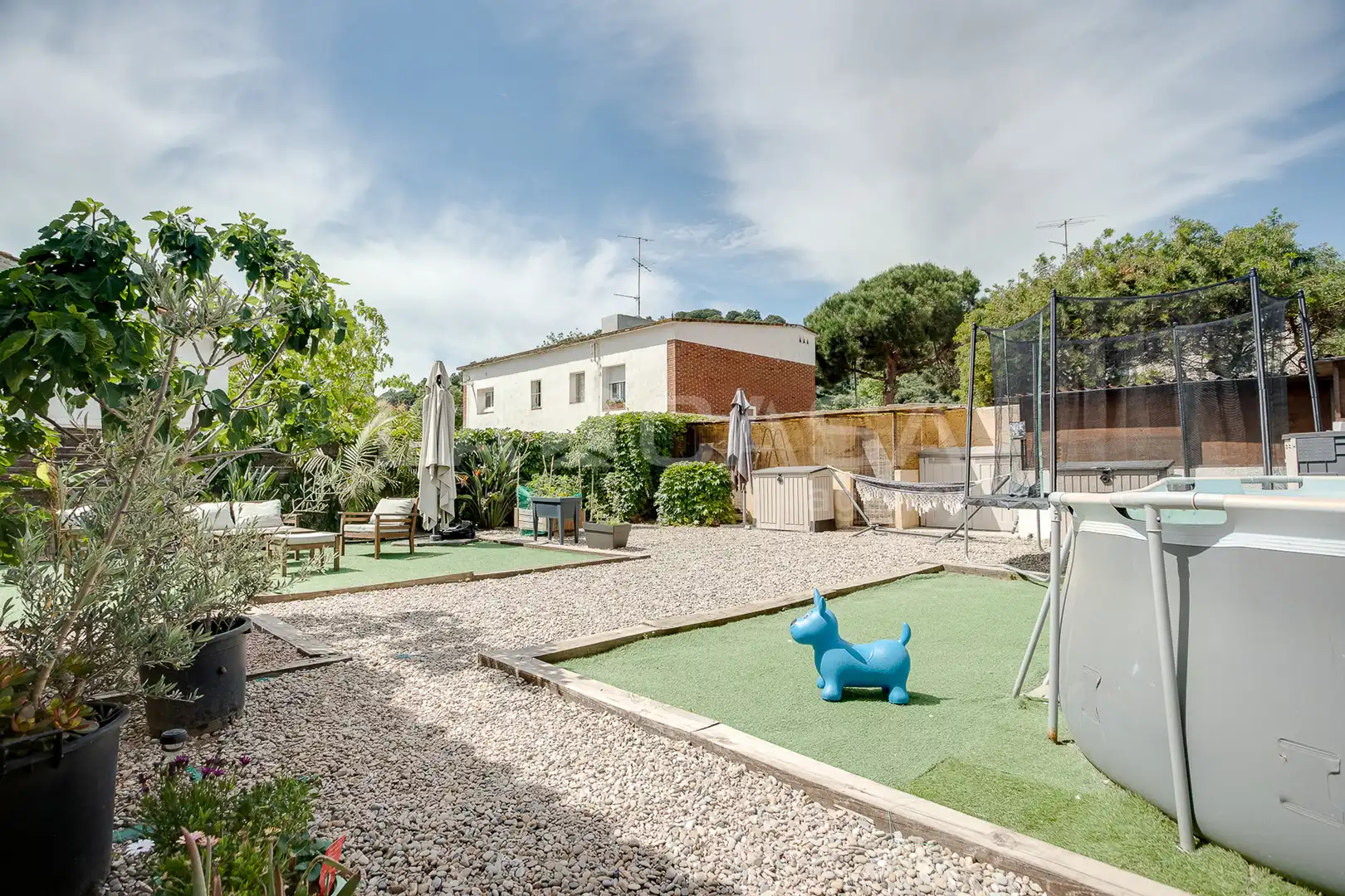 Jardí de Casa o xalet en venda en Cabrils amb Calefacció i Traster