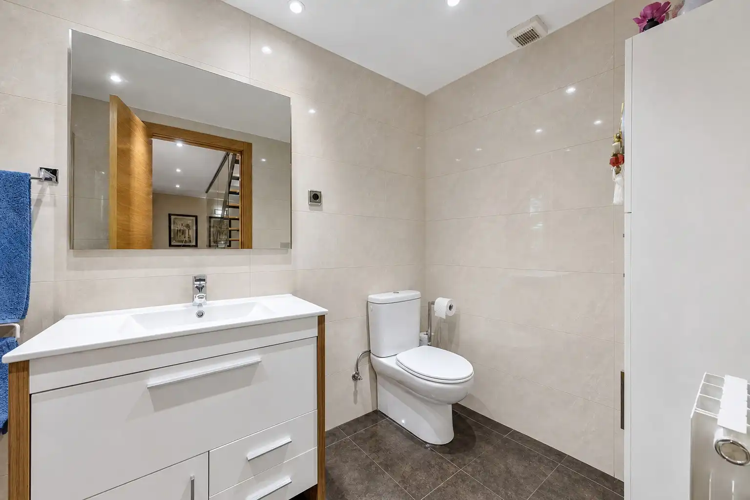 Adosado con terraza en venta en Gran Via de Lluís Companys, imagen 31