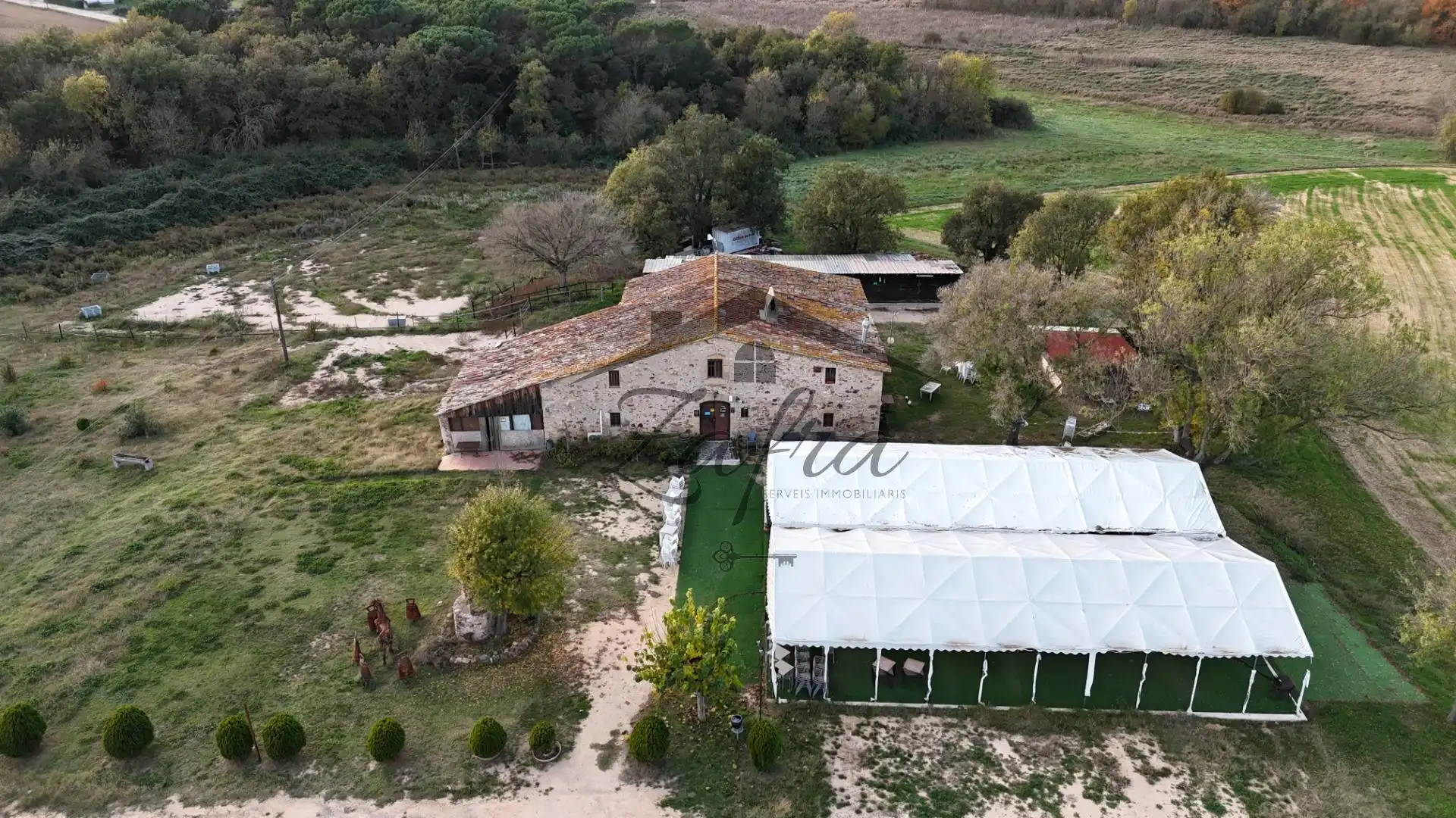 Country homes for sale in Sils  with Private garden