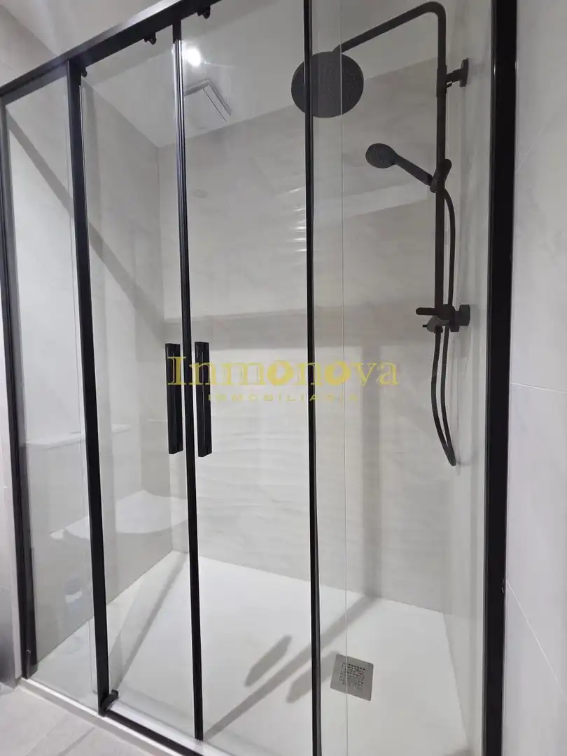 Bathroom of Flat for sale in Cangas   with Heating, Terrace and Storage room