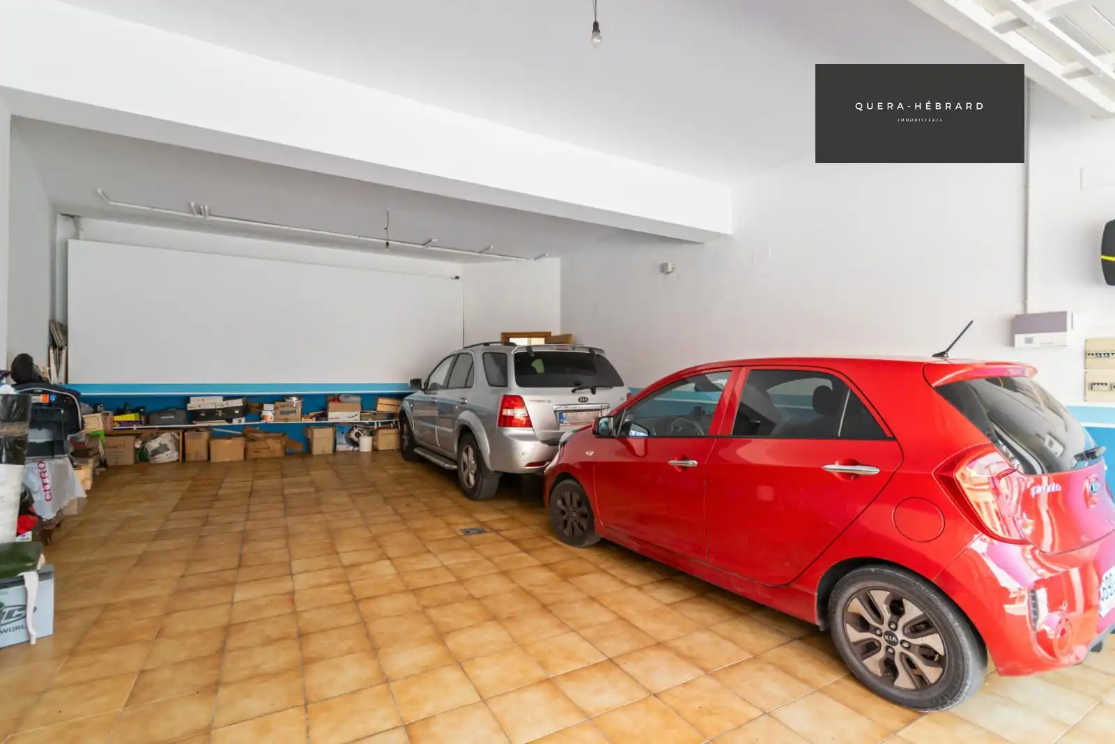 Parkplatz von Haus oder Chalet zum Verkauf in Terrassa mit Klimaanlage, Heizung und Terrasse