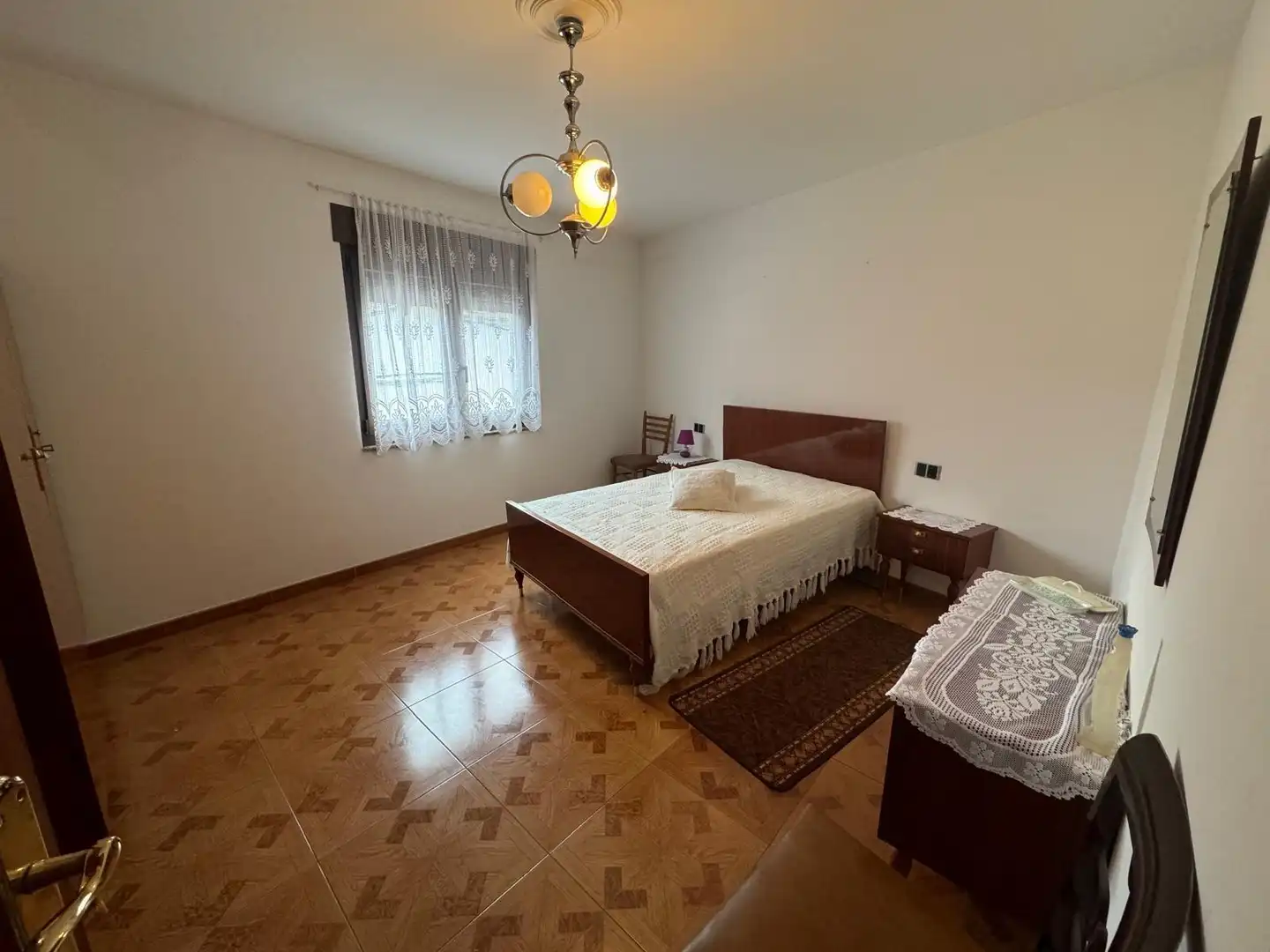 Bedroom of Houses for sale in Vega de Espinareda  with Heating