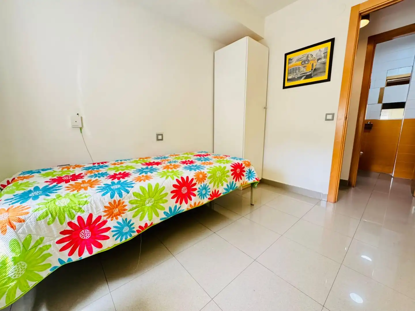 Habitación de Piso en venta en Algeciras con Amueblado y Balcón
