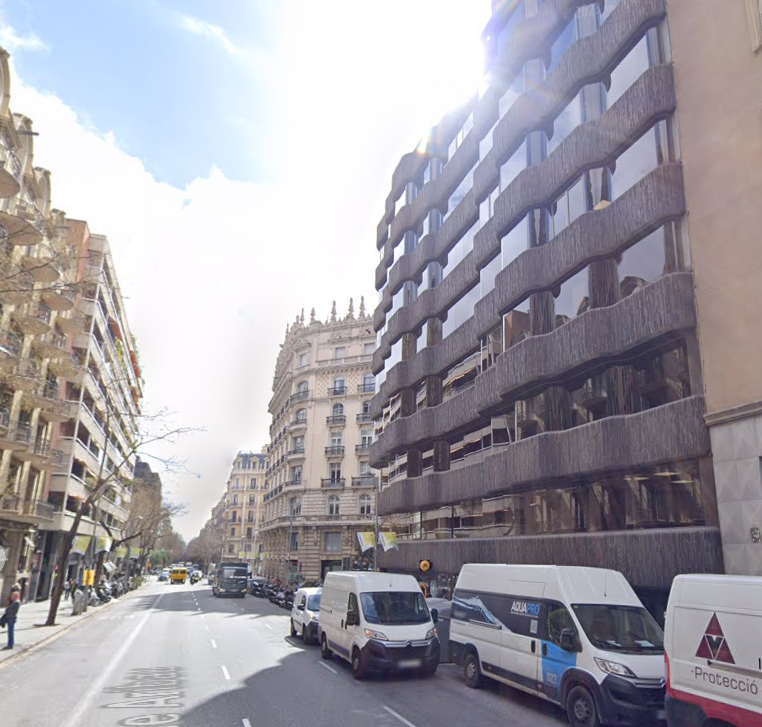 Exterior view of Office for sale in  Barcelona Capital  with Air Conditioner and Heating